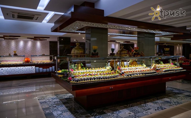 Фото отеля Kaila Beach Hotel 5* Алания Турция бары и рестораны