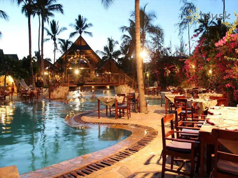 Фото отеля Palumboreef Beach Resort 3* Уроа Танзанія екстер'єр та басейни