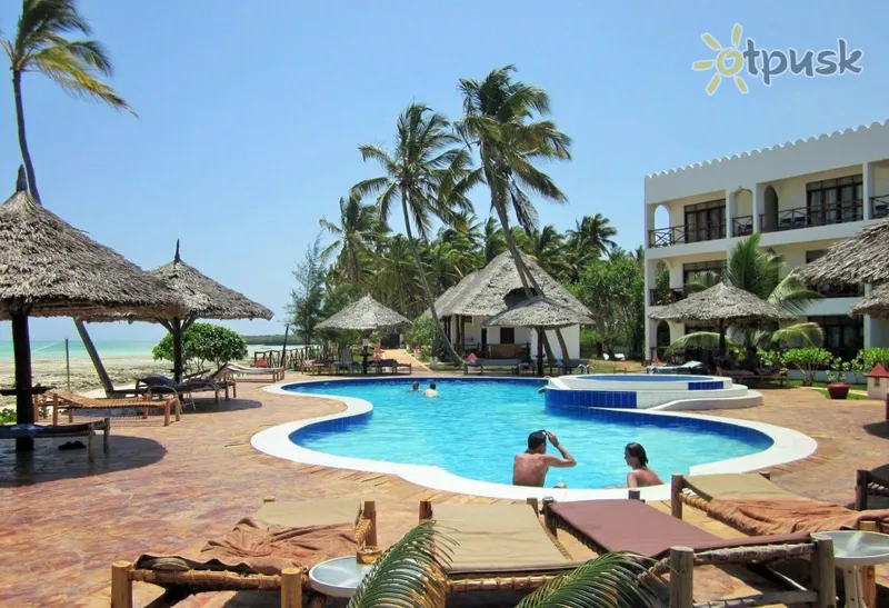 Фото отеля Reef & Beach Resort 3* Jambiani Tanzānija ārpuse un baseini