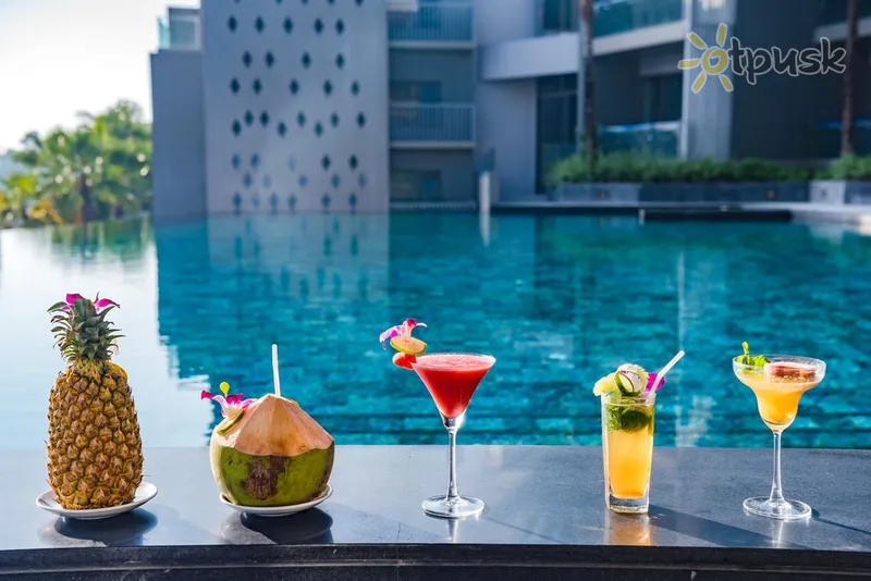 Фото отеля Oceanfront Beach Resort & Spa 5* о. Пхукет Таиланд экстерьер и бассейны