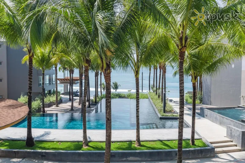 Фото отеля Oceanfront Beach Resort & Spa 5* о. Пхукет Таїланд екстер'єр та басейни