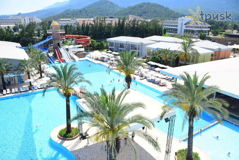 Фото отеля Trans Atlantik Hotel & Spa 5* Kemeras Turkija išorė ir baseinai