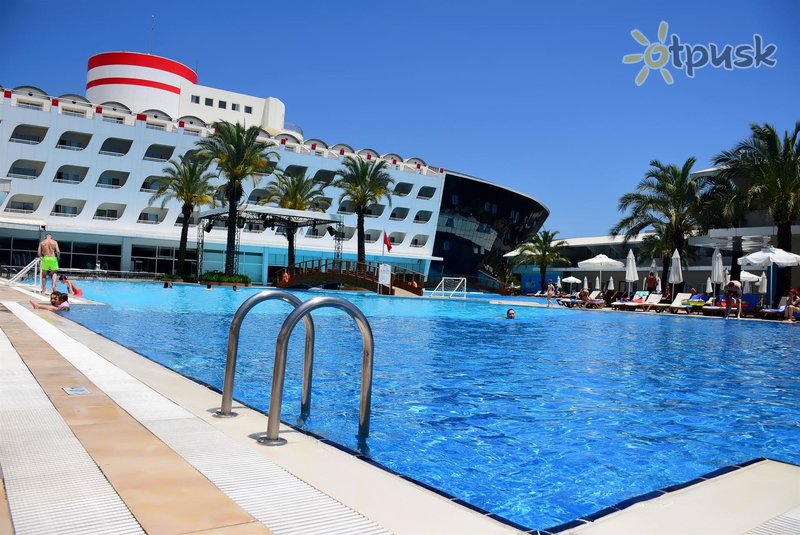 Фото отеля Trans Atlantik Hotel & Spa 5* Кемер Турция экстерьер и бассейны