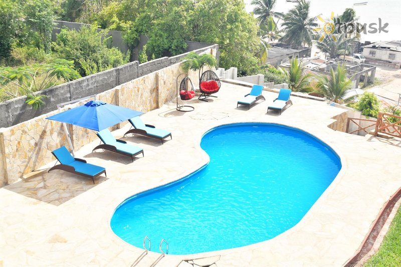 Фото отеля Sea Crest Hotel 3* Кивенгва Танзания экстерьер и бассейны