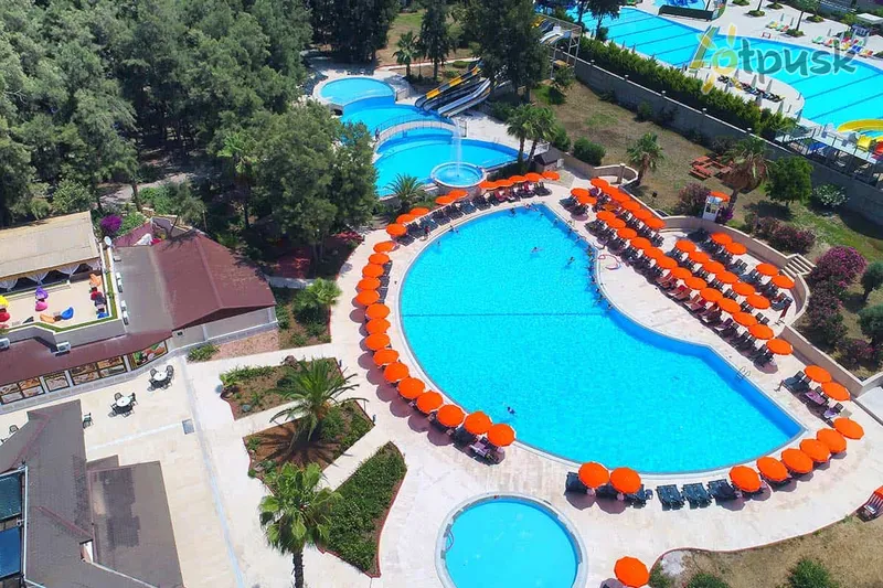 Фото отеля Bayar Garden Holiday Village 4* Alanija Turkija išorė ir baseinai