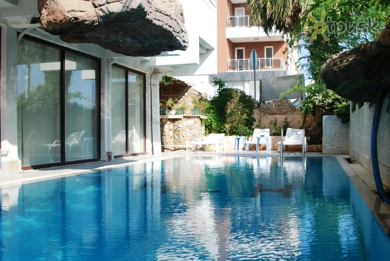 Фото отеля Royal City Hotel 3* Antalija Turkija išorė ir baseinai