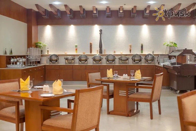 Фото отеля Chelsea Gardens Hotel Apartments 4* Dubaija AAE bāri un restorāni