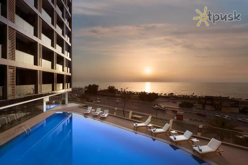 Фото отеля Wyndham Garden Ajman Corniche 4* Аджман ОАЕ екстер'єр та басейни