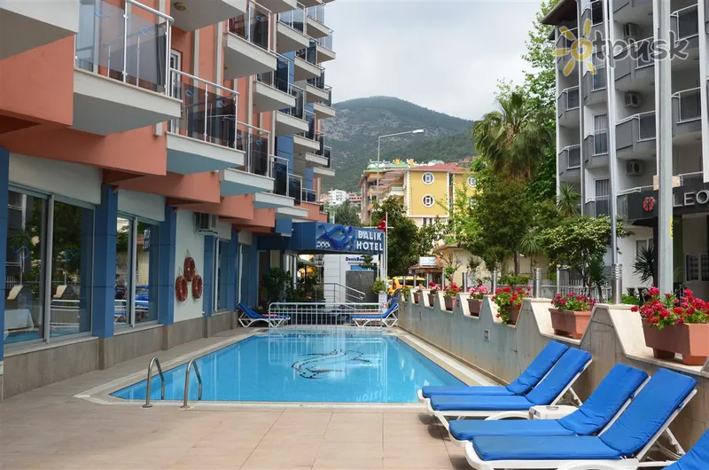 Фото отеля Balik Hotel 3* Alanija Turkija išorė ir baseinai