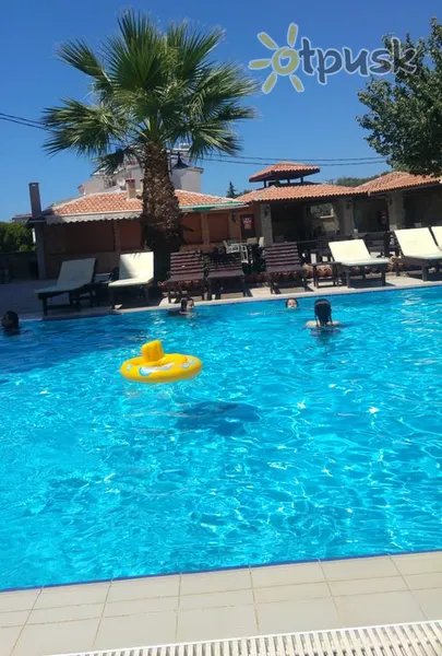 Фото отеля Esat Hotel 3* Kusadasi Turcija ārpuse un baseini