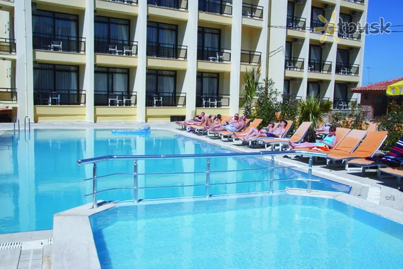 Фото отеля Esat Hotel 3* Кушадасы Турция экстерьер и бассейны
