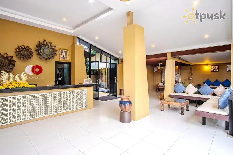 Фото отеля Capital O 486 Naiyang Beach Hotel 4* о. Пхукет Таїланд лобі та інтер'єр