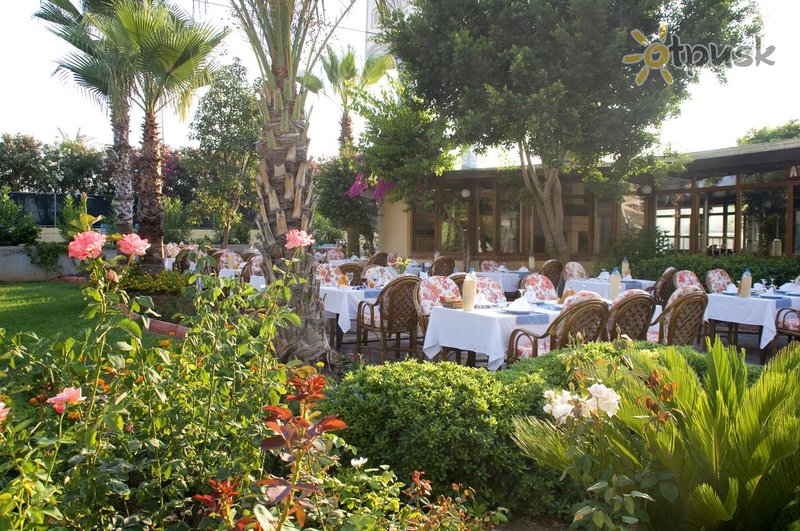 Фото отеля Doganay Beach Club 5* Алания Турция бары и рестораны