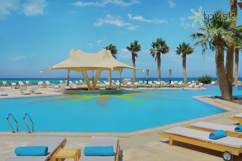 Фото отеля Hilton Hurghada Plaza 5* Хургада Єгипет екстер'єр та басейни