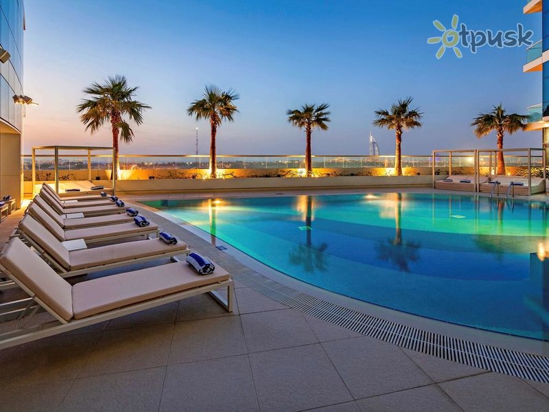 Фото отеля Adagio Premium Dubai Al Barsha 4* Dubaija AAE ārpuse un baseini