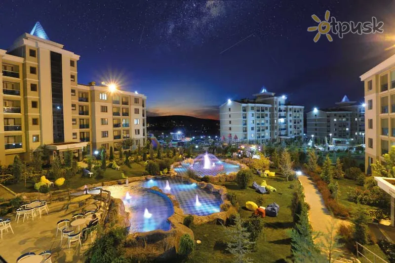 Фото отеля Grand Ozgul Termal Tatil Koyu 4* Афіон Туреччина екстер'єр та басейни