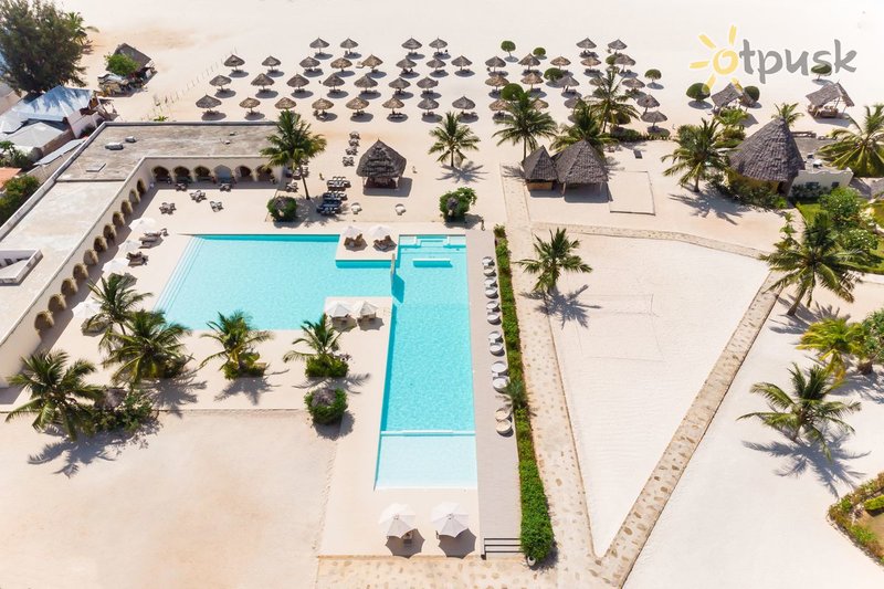 Фото отеля Gold Zanzibar Beach House & Spa 5* Кендва Танзанія екстер'єр та басейни