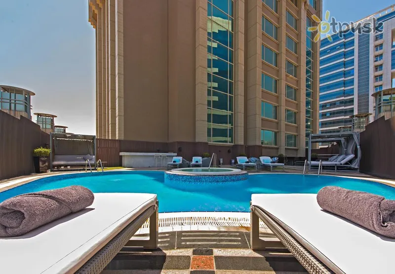 Фото отеля Somewhere Hotel Apartment 4* Dubajus JAE išorė ir baseinai