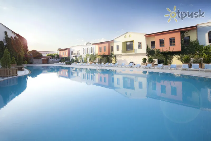 Фото отеля Ikbal Thermal Hotel & Spa 5* Afyonas Turkija išorė ir baseinai