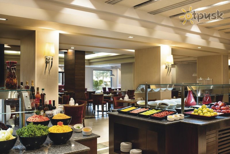 Фото отеля Movenpick Resort Soma Bay 5* Сома Бэй Египет бары и рестораны