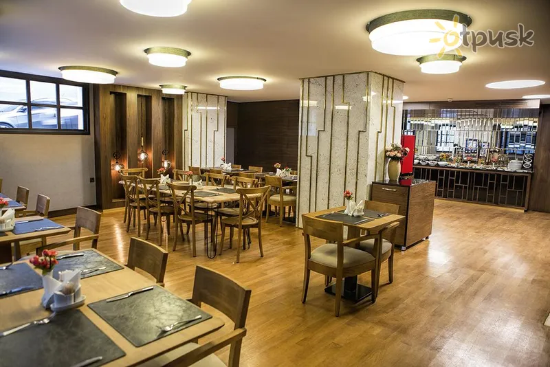 Фото отеля Trass Hotel 3* Stambula Turcija bāri un restorāni