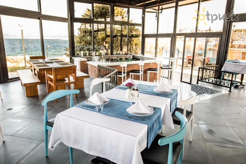 Фото отеля Maya Bistro Hotel & Beach 4* Измир Турция бары и рестораны