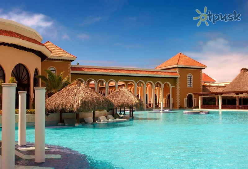 Фото отеля Paradisus Palma Real Golf & Spa Resort 5* Bavaro Dominikos Respublika išorė ir baseinai