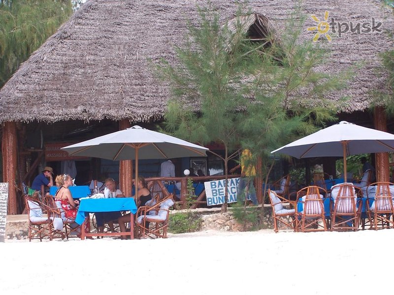 Фото отеля Baraka Beach Bungalows 3* Нунгви Танзания бары и рестораны