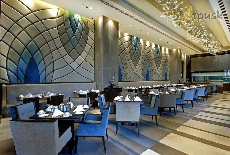 Фото отеля Hilton Bursa Convention Center & Spa 5* Bursa Turkija barai ir restoranai