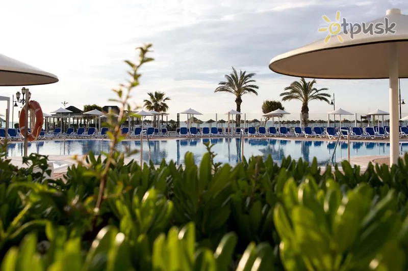 Фото отеля Occidental Torremolinos Playa 4* Kosta del Solis Ispanija išorė ir baseinai