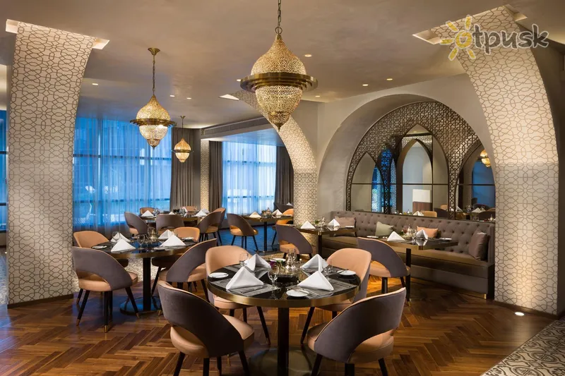 Фото отеля Millennium Place Barsha Heights Hotel 4* Дубай ОАЕ бари та ресторани