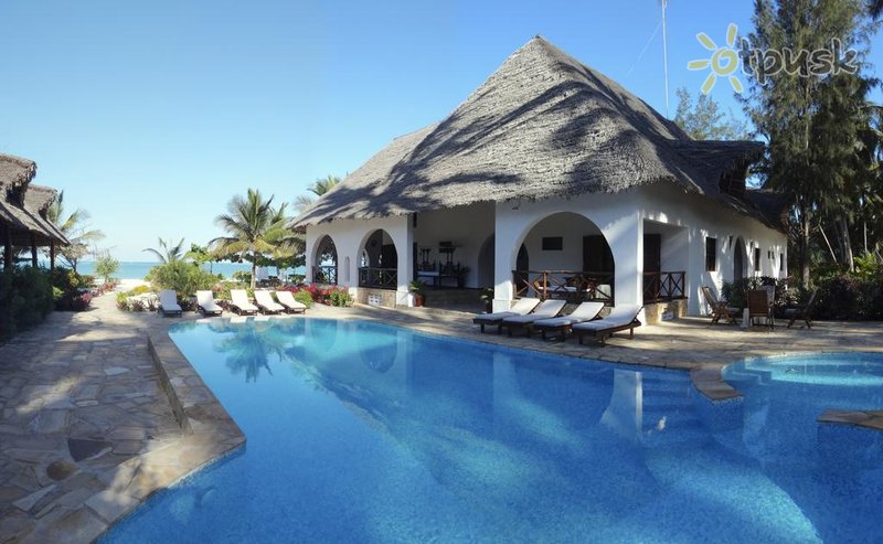 Фото отеля Next Paradise Boutique Resort 4* Пвани Мчангани Танзания экстерьер и бассейны
