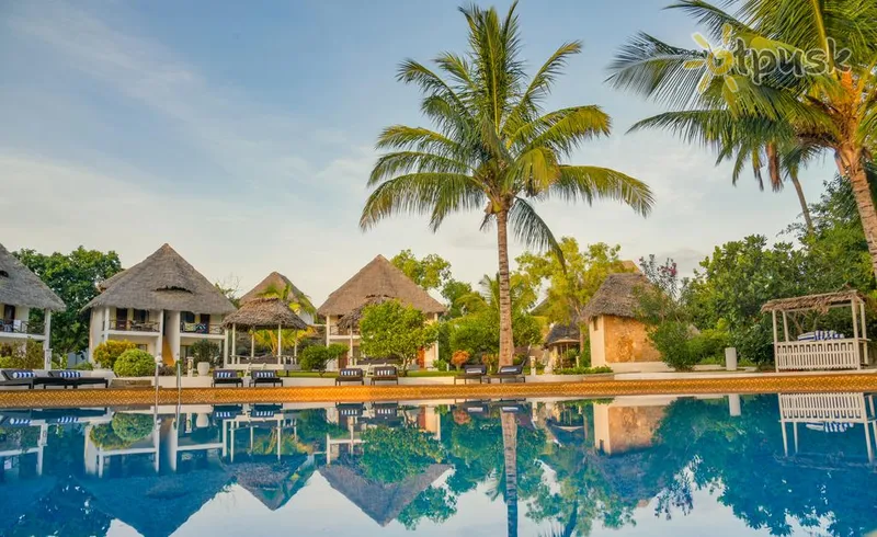 Фото отеля Filao Beach Zanzibar 4* Чвака Танзания экстерьер и бассейны