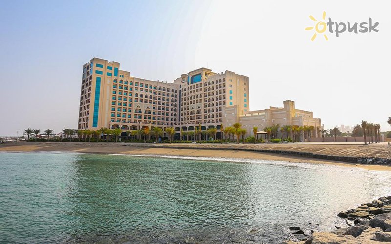Фото отеля Al Bahar Hotel & Resort 5* Фуджейра ОАЭ экстерьер и бассейны
