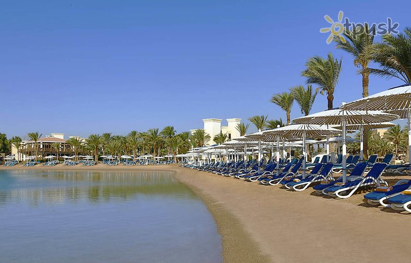 Фото отеля Swiss Inn Resort Hurghada 5* Хургада Египет пляж