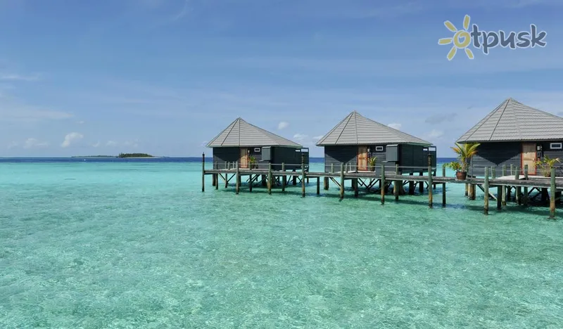 Фото отеля Komandoo Maldives Island Resort 5* Лхавияни Атолл Мальдивы экстерьер и бассейны