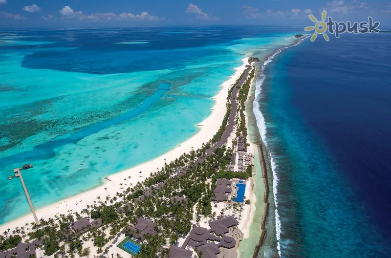 Фото отеля Atmosphere Kanifushi Maldives Hotel 5* Лхавіяні Атол Мальдіви екстер'єр та басейни