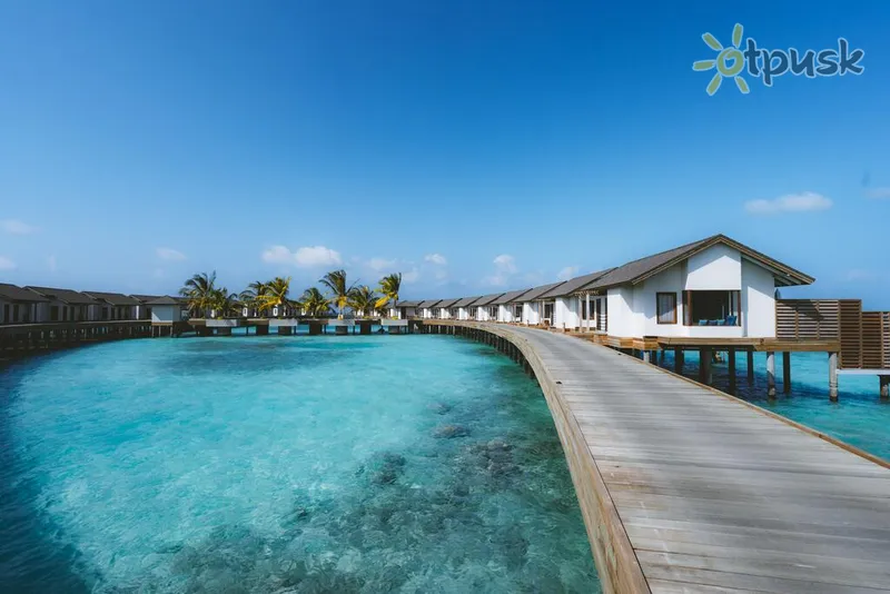Фото отеля Atmosphere Kanifushi Maldives Hotel 5* Лхавияни Атолл Мальдивы экстерьер и бассейны