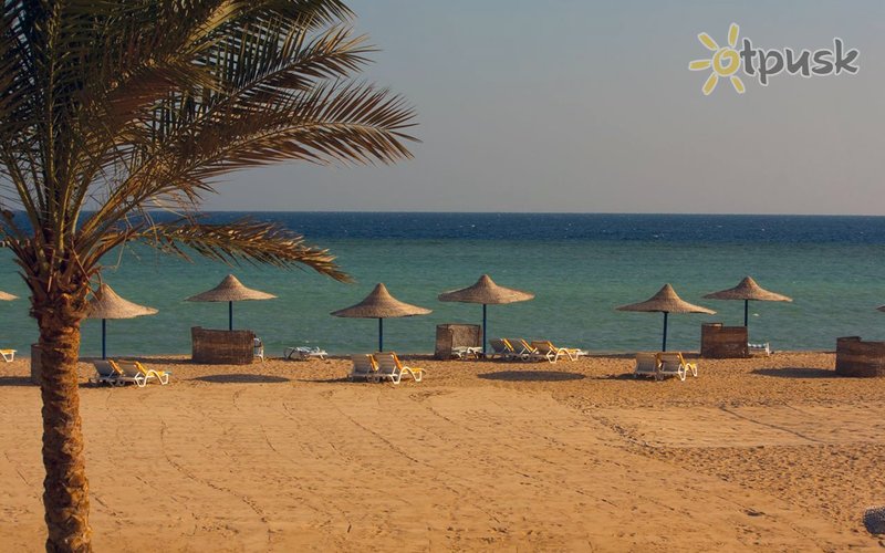 Фото отеля Royal Pharaohs Makadi 5* Макади Бей Египет пляж