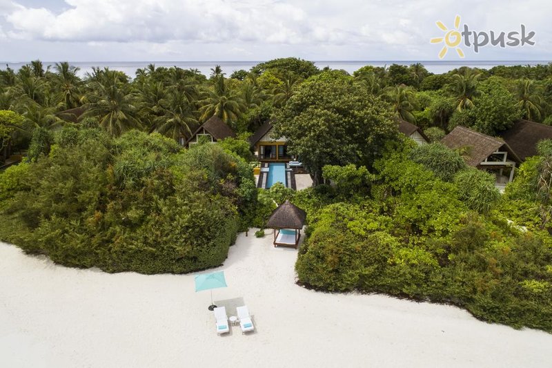 Фото отеля Four Seasons Maldives at Landaa Giraavaru Resort 5* Баа Атолл Мальдивы пляж