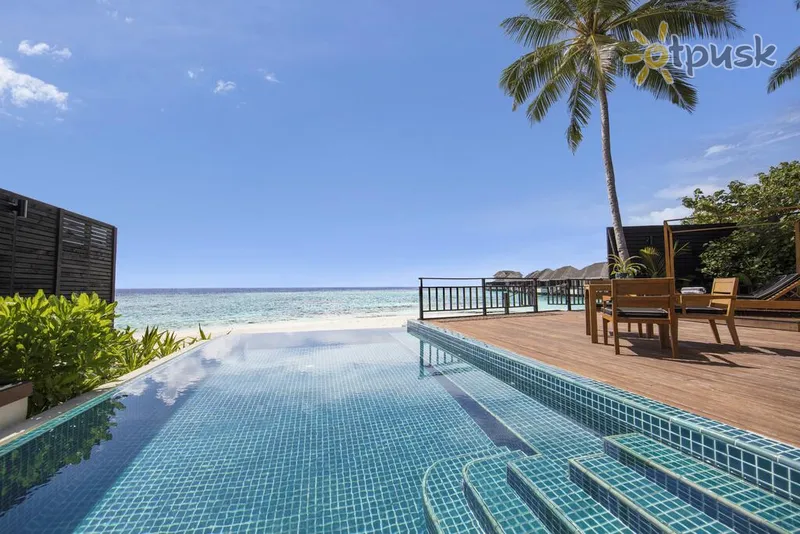 Фото отеля Outrigger Konotta Maldives Resort 5* Gaafu Dhaalu atolas Maldyvai išorė ir baseinai