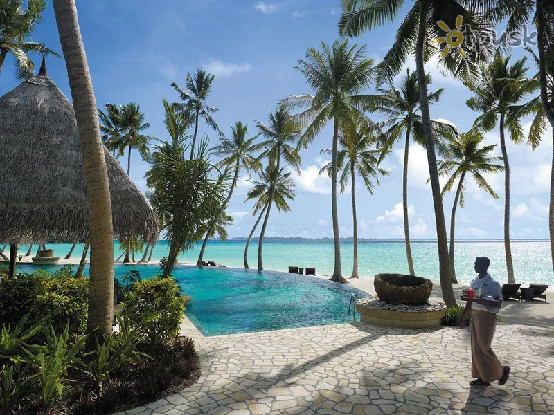Фото отеля Shangri-La's Villingili Resort & Spa 5* Адду Атол Мальдіви екстер'єр та басейни
