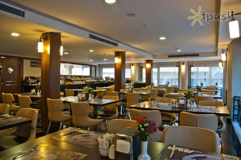 Фото отеля Riva Hotel 4* Stambula Turcija bāri un restorāni