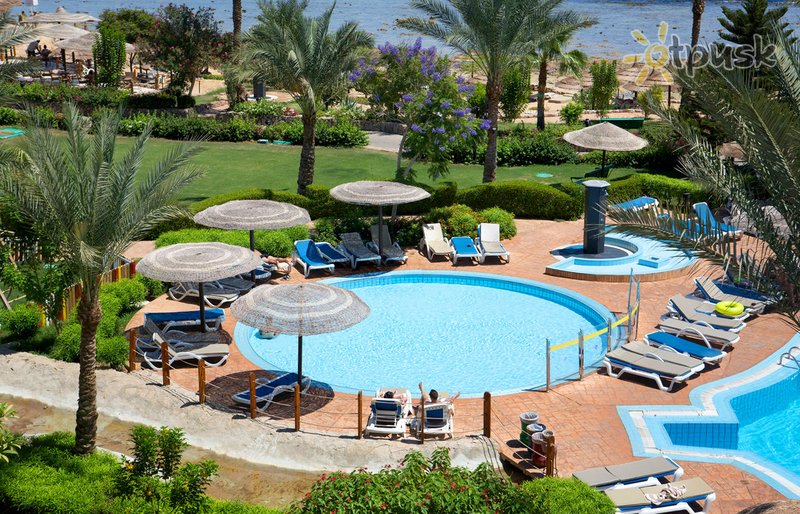 Фото отеля Albatros Royal Grand Sharm 5* Шарм эль Шейх Египет экстерьер и бассейны