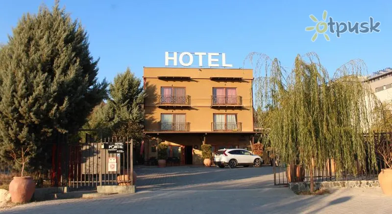 Фото отеля Portal 3* Скоп'є Північна Македонія екстер'єр та басейни