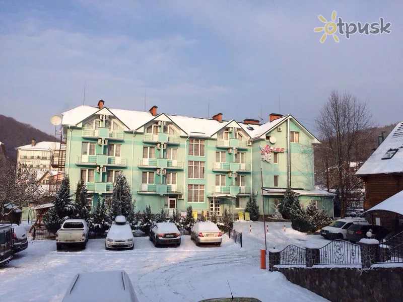 Фото отеля Лилея 3* Поляна Украина - Карпаты экстерьер и бассейны