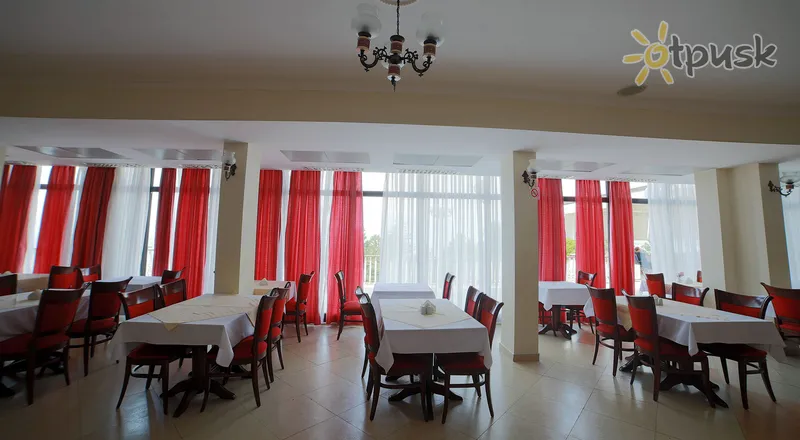 Фото отеля Inex Olgica Hotel & Spa 5* Ohrida Ziemeļmaķedonija bāri un restorāni