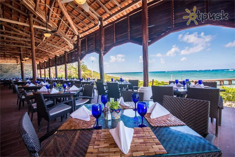 Фото отеля Occidental Cozumel 5* Cozumel Meksika bāri un restorāni