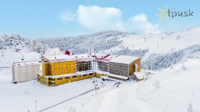 Фото отеля Dorukkaya Ski & Mountain Resort 4* Kartalkaja Turkija išorė ir baseinai