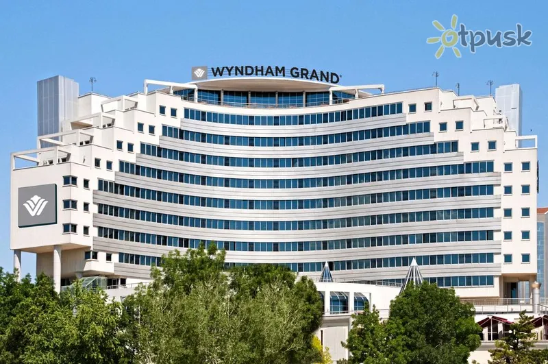 Фото отеля Wyndham Grand Kayseri 5* Эрджиес Турция экстерьер и бассейны